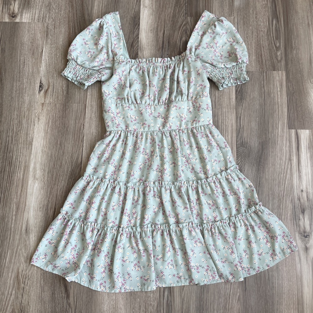 OFFERS OPEN! Trixxi Mint green Floral Puff-Sleeve Mini Dress Women’s size small